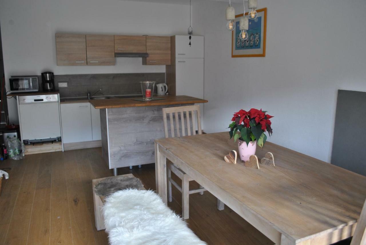 Chasa Chalur Apartment Fliess Bagian luar foto